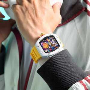 Tonneau Sports Watch – Quartz Movement with Silicone Strap